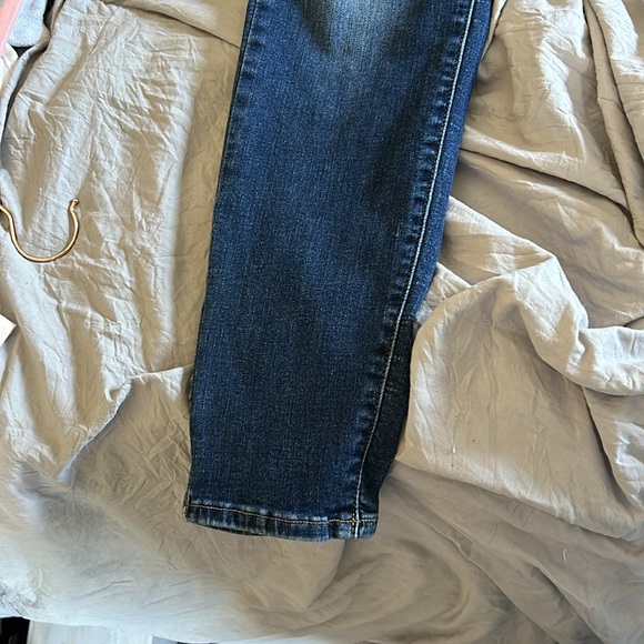 Lucky Brand Skinny Jeans - Picture 3 of 5